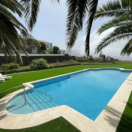 En Isla Con Piscina Privada! Отель 3*